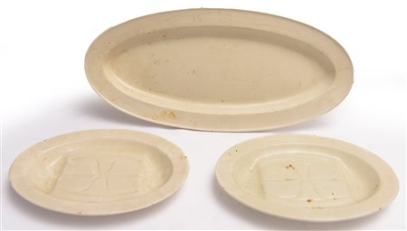  
Tre vassoi ovali da portata - Manifattura Colonnese Anni '40 del XIX secolo
ceramica smaltata bianca 