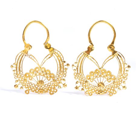  
Orecchini in oro  Portogallo, inizio XX secolo
 