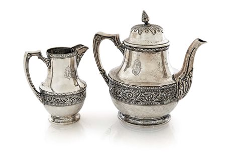 Teiera e lattiera in argento 800/000, Marty Torino corpi a vaso abbelliti da...