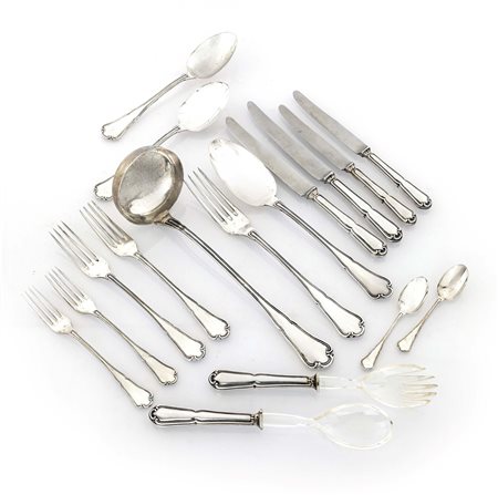 Servizio di posate in argento 800/000, Anni Cinquanta composto da 12 cucchiai...