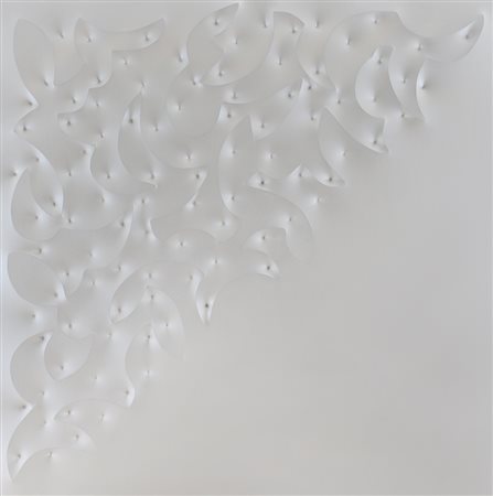 AMADIO GIUSEPPE Todi 19/05/1944Dimlotela estroflessa bianca cm. 120x120,...