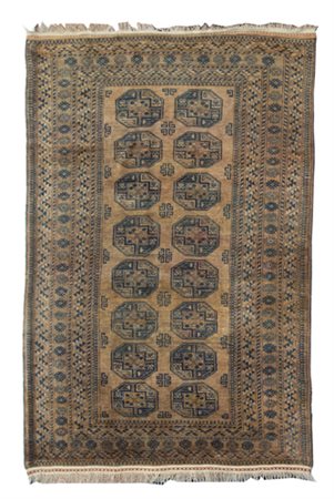 Beshir carpet. Turkmen