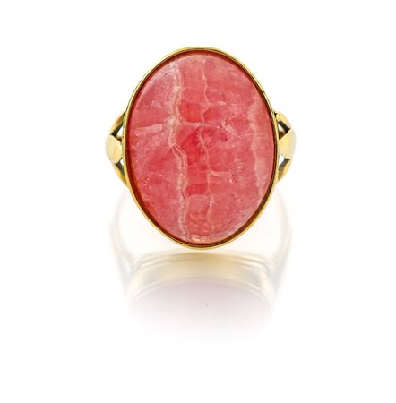 Anello in oro e rodocrasite Oro giallo 750/000. Peso complessivo gr. 6,30...