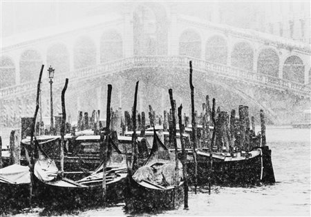 Fulvio Roiter (1926-2016)  - Ponte di Rialto, 1968