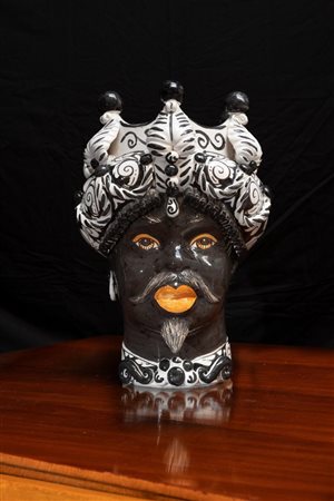 Testa di moro di Caltagirone firmata Verus Ceramica di Caltagirone