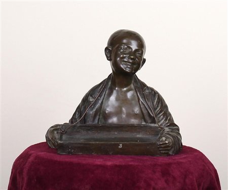 Antonino Ugo (Palermo, 1870 - Palermo, 1950) Statua raffigurante mezzo busto...