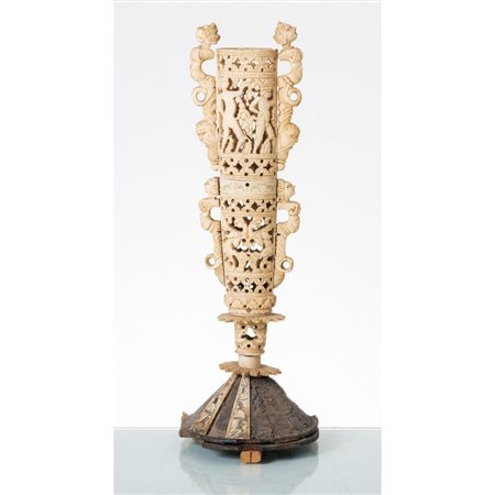 MANIFATTURA SICILIANA DEL XVIII SECOLO, Vaso