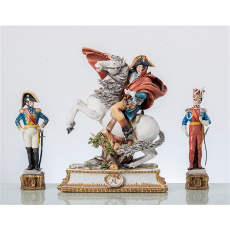 CAPODIMONTE, Tre sculture