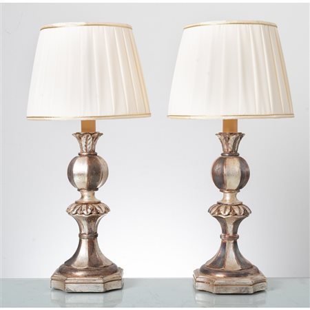 COPPIA DI PICCOLI LUMI