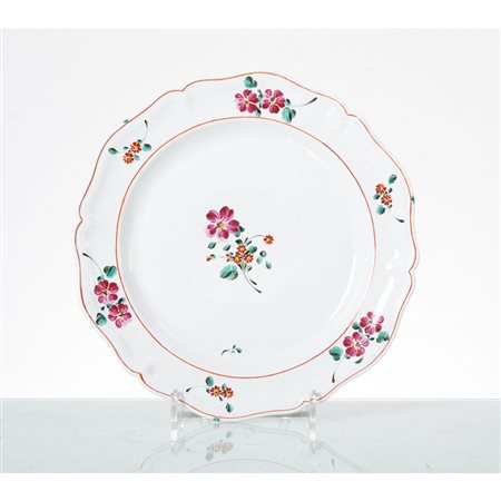 MAN. DUCA DI SPERLINGA SECONDA METÀ XVIII SEC., Piatto maiolica