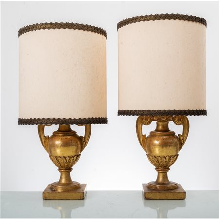 MANIFATTURA SICILIANA DEL XIX SECOLO, Coppia di pigne