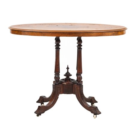 MANIFATTURA INGLESE DEL XIX SECOLO, Tavolino