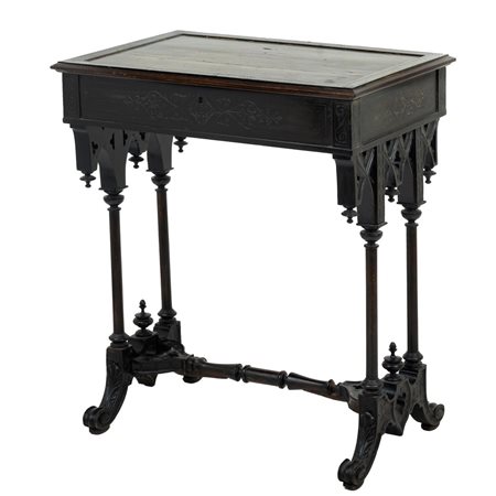 MANIFATTURA SICILIANA SECONDA METÀ DEL XIX SECOLO, Tavolino