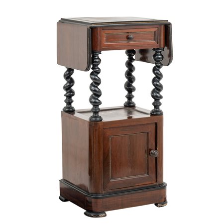 MANIFATTURA FRANCESE DEL XIX SECOLO, Comodino