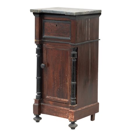 MANIFATTURA SICILIANA DELLA FINE DELL '800, Comodino