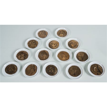 PIERO FORNASETTI, Quattordici piatti serie “Monete Romane”