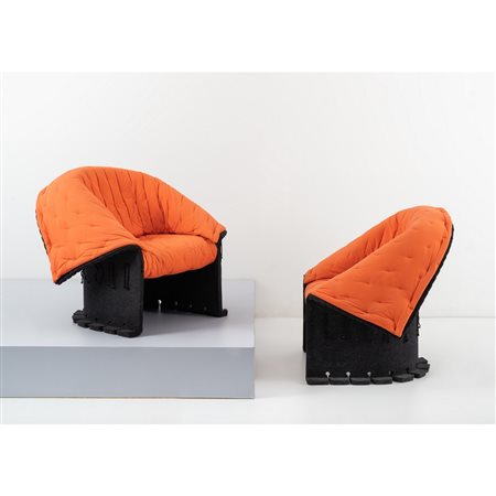 GAETANO PESCE, Coppia poltrone serie “I Feltri” modello “357”