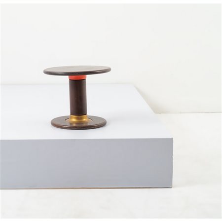 ETTORE SOTTSASS, Tavolo da salotto modello “Rocchetto”