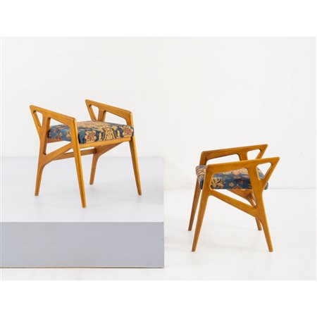 GIO PONTI, Coppia di sgabelli