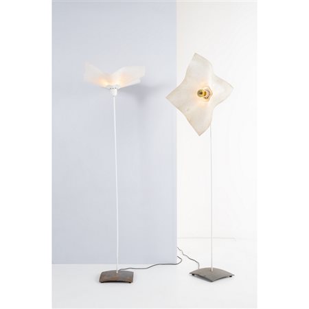 MARIO BELLINI, Coppia di lampade da terra modello “Area”