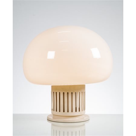 STUDIO TETRACH, Lampada da tavolo modello “Paola”