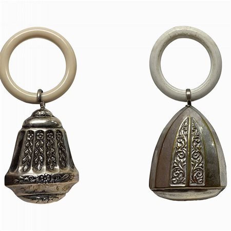 N°2 sonagli in argento, 20th century