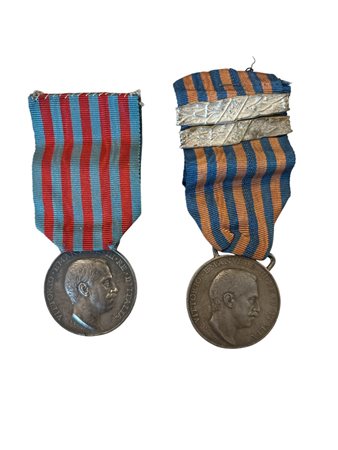  
Lotto di due medaglie commemorative 
 