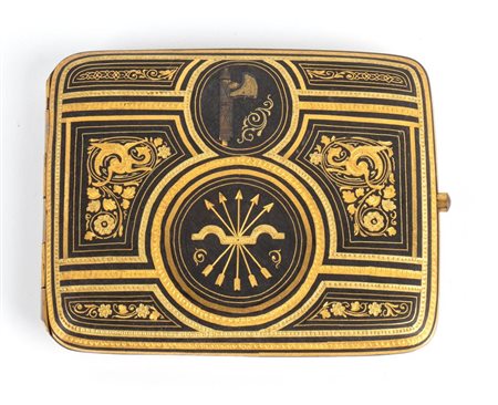  
Portasigarette in metallo dorato SPAGNA FALANGE  
 10x8