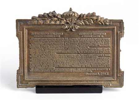  
Targa in bronzo del Proclama di Vittoria firmato DIAZ 1918
bronzo 17,5x13