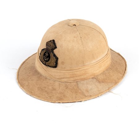 
Casco Coloniale da ufficiale della Regia Marina prima metà XX sec.
 