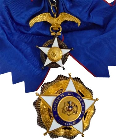  
Cile, Ordine al merito, gran croce  seconda metà XX sec.
 