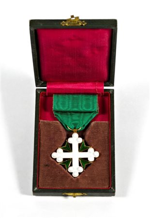  
Ordine dei SS Maurizio e lazzaro, insegna di Cavaliere inizi XX sec.
 