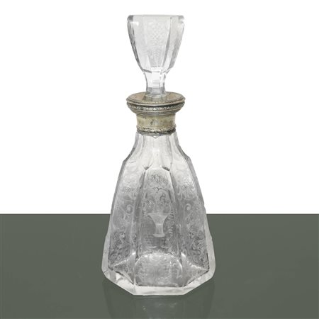 Bottiglia in cristallo decorato con fiori e bordo in argento 800