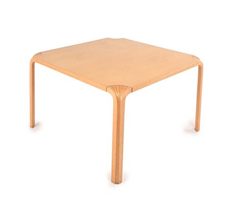 Alvar Aalto Kuortane 1898-Helsinki 1976 Tavolo basso produzione Artek...