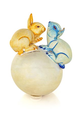 Lourdes Rodriguez Due lepri ed un uovo Ceramica cm h 17x13x11 Firma "Lourdes...