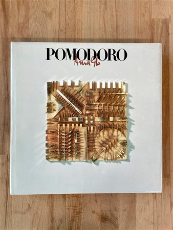 CATALOGHI AUTOGRAFATI (POMODORO) - Arnaldo Pomodoro, 1982