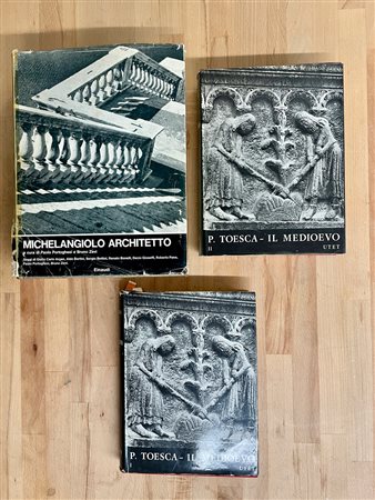 ARCHITETTURA ANTICA - Lotto unico di 3 cataloghi