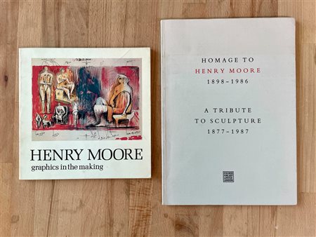 HENRY MOORE - Lotto unico di 2 cataloghi, di cui 1 autografato