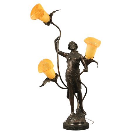 Lume da tavolo Bronzo decorato con figura di danzatrice su base in marmo nero...