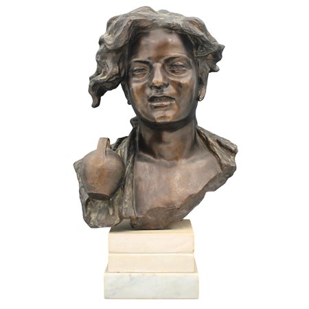 Vincenzo Cinque (1852/1929) "Figura di donna" Mezzobusto in bronzo patinato...