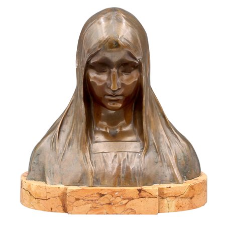 Hans Muller (1873/1937) "Madonna" Scultura in bronzo su base in marmo. Cm h 23