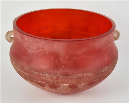 VASO, anni '80 vetro sabbiato, h cm 18, diam cm 24,5 sul fondo: incisione...