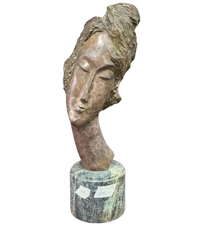 Scultura in bronzo a cera persa su base in marmo, periodo XX secolo, multiplo...