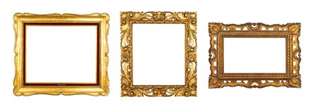 Lotto composto da tre cornici in legno intagliato e dorato