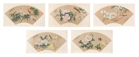 CINQUE VENTAGLI DIPINTI SU SETA, China, 20th century