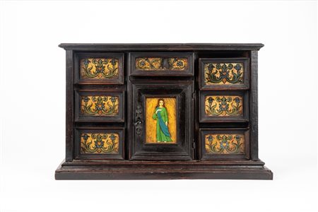 Piccolo stipo monetiere in legno ebanizzato