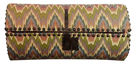 BAULE RIVESTITO DI TAPPEZZERIA, primi del XX secolo cm 91x37 h cm 39...