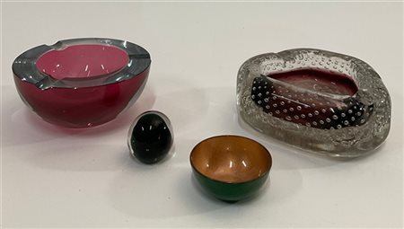 Paolo De Poli Piccola ciotolina in rame smaltato verde e bronzo con etichetta in