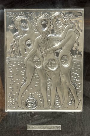 Salvador Dalì (1904 - 1989) 
Le tre grazie 
argento 925/1000 16,8 x 22,1 cm