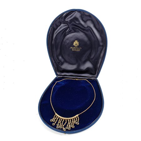 COLLANA in oro giallo 9 KT con diamanti e zaffiri